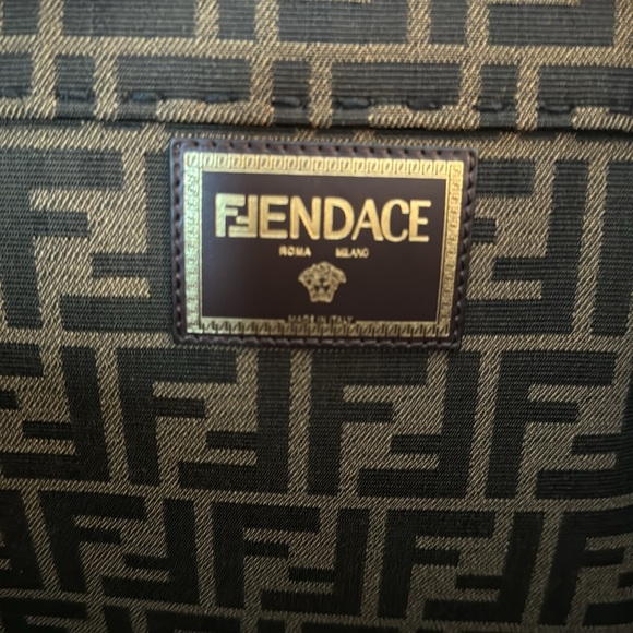 ‼️EXCELLENT CONDITION‼️ Limited Edition Fendi x Versace Bejewelled Large Tote! - Picture 4 of 5